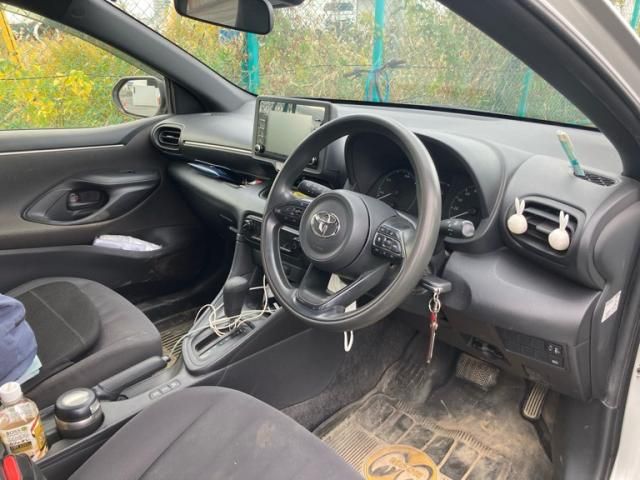 TOYOTA YARIS HYBRID 2020