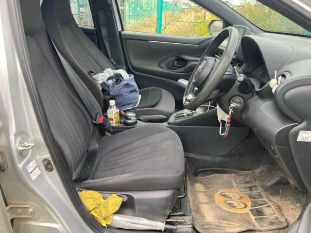 TOYOTA YARIS HYBRID 2020