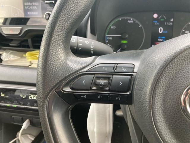 TOYOTA YARIS HYBRID 2020