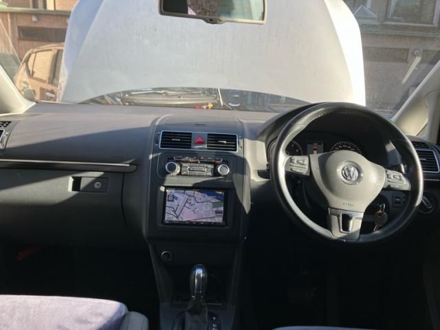 VOLKSWAGEN VOLKSWAGEN GOLF TOURAN 2011