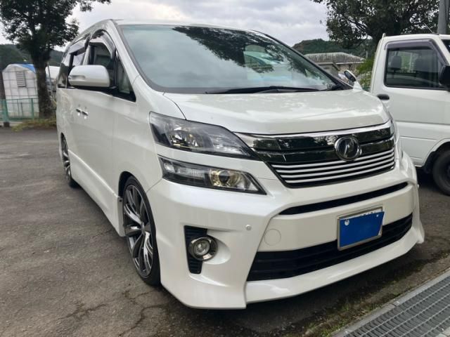 TOYOTA VELLFIRE 2014