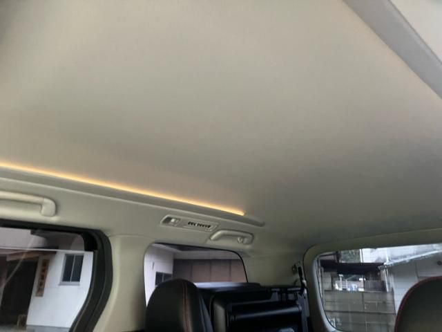 TOYOTA VELLFIRE 2014