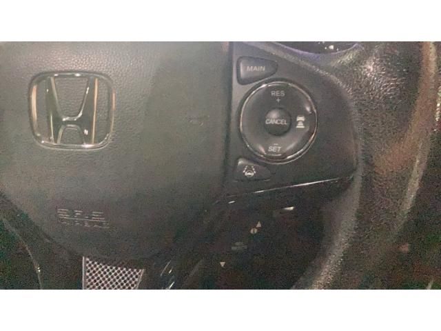 HONDA VEZEL HYBRID 2016