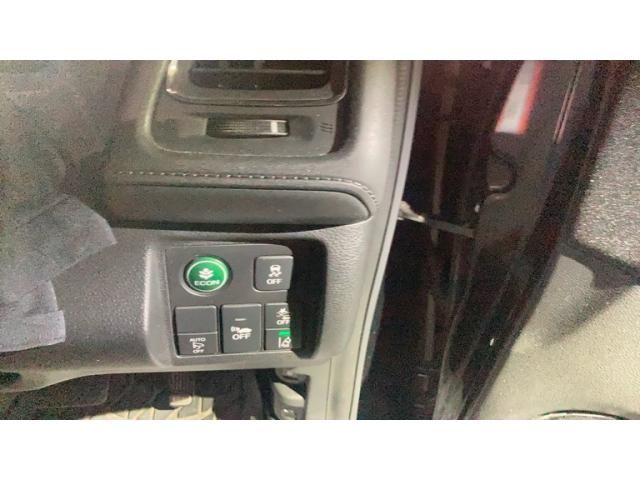 HONDA VEZEL HYBRID 2016