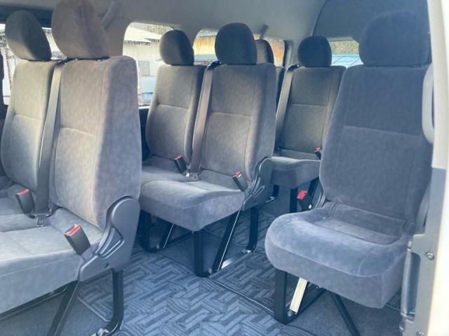 TOYOTA HIACE wagon 4WD 2025