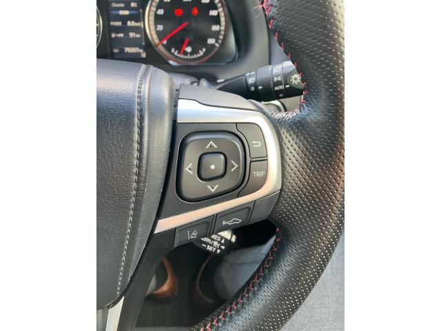 TOYOTA HARRIER 2WD 2017