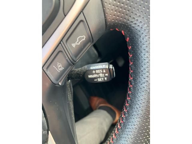 TOYOTA HARRIER 2WD 2017