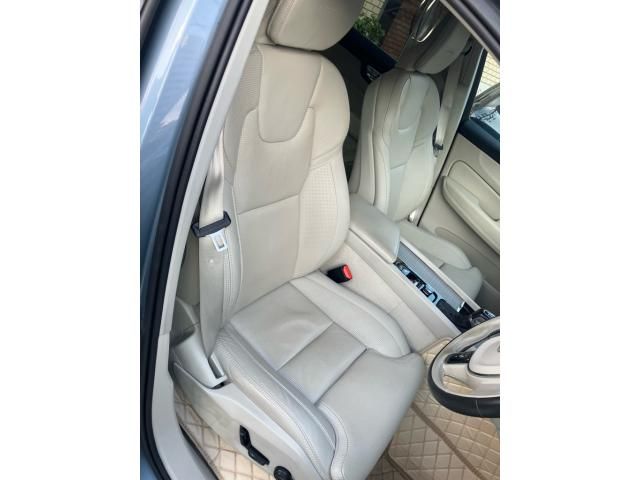 VOLVO VOLVO XC60 2019