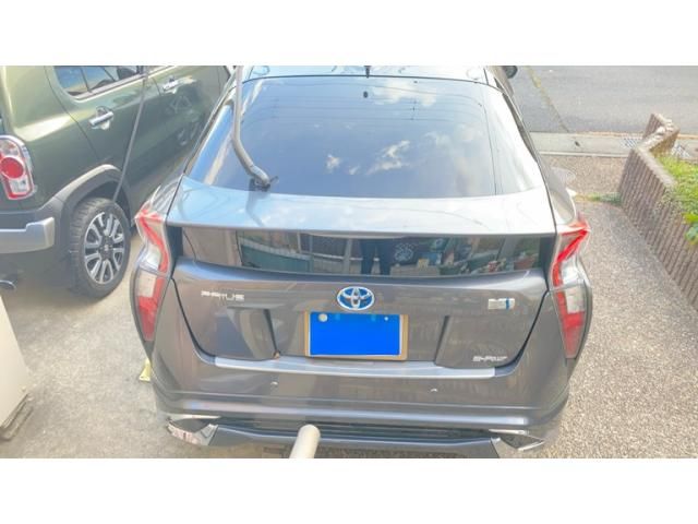 TOYOTA PRIUS 4WD 2016