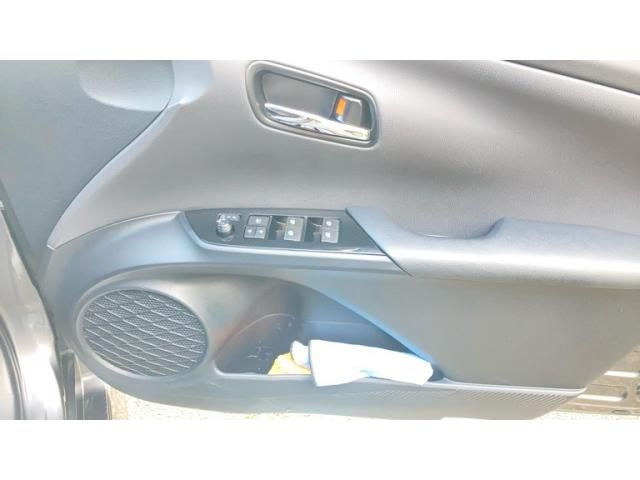 TOYOTA PRIUS 4WD 2016