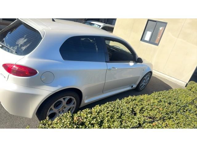 ALFAROMEO ALFAROMEO 147 2005