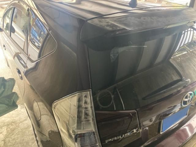 TOYOTA PRIUS Alpha 2013