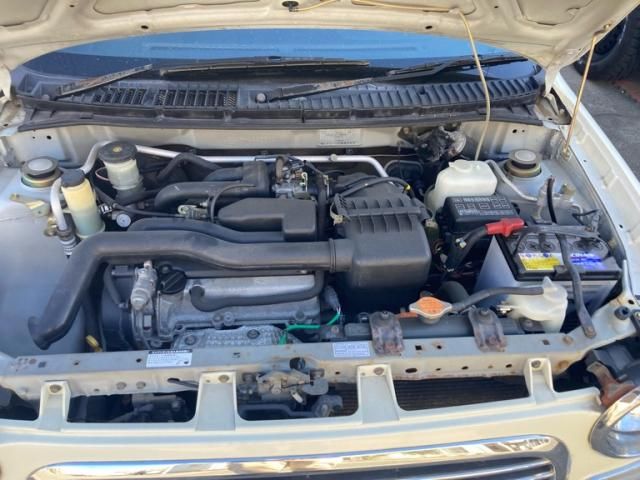 DAIHATSU MIRA GINO 2003