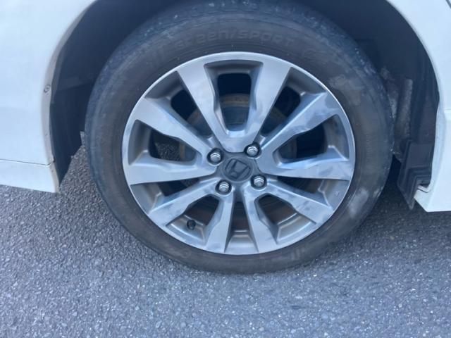 HONDA INSIGHT EXCLUSIVE 2011