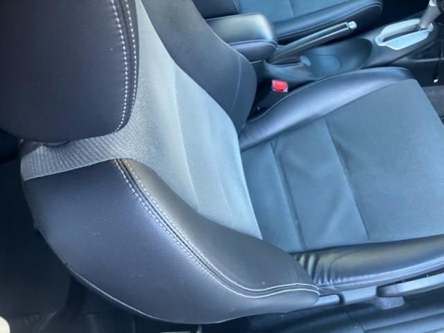 HONDA INSIGHT EXCLUSIVE 2011