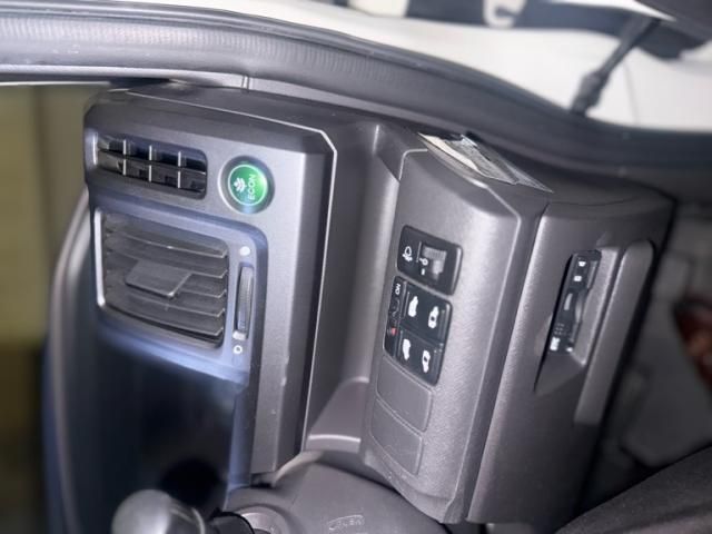 HONDA STEPWAGON 2010