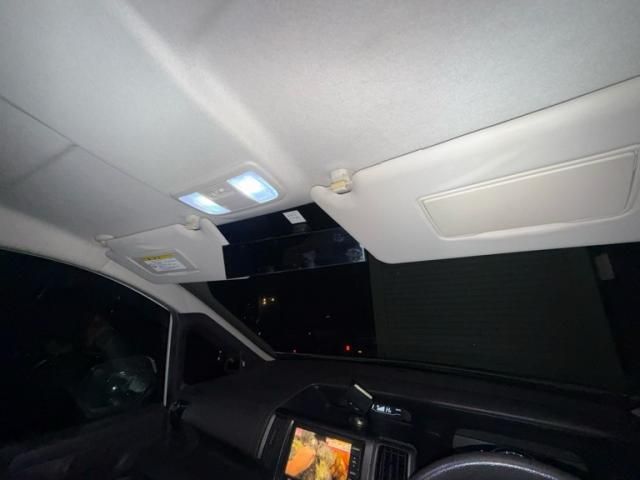 HONDA STEPWAGON 2010