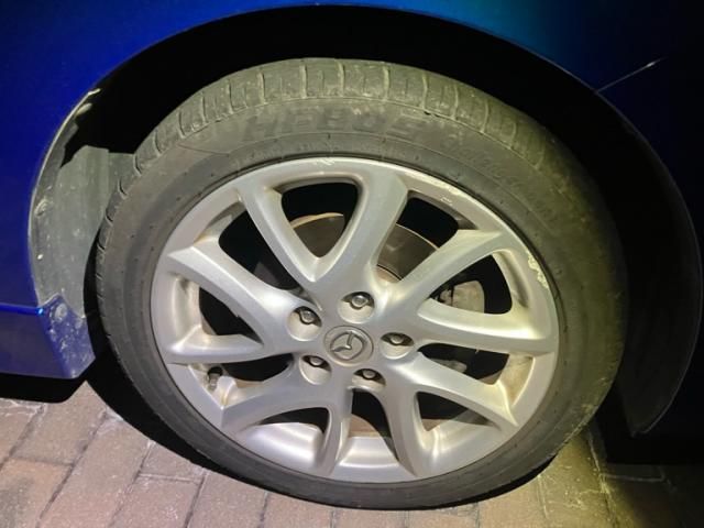 MAZDA AXELA SPORTS 2011