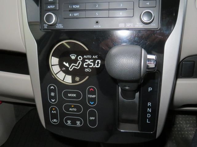 MITSUBISHI eK WAGON 2015