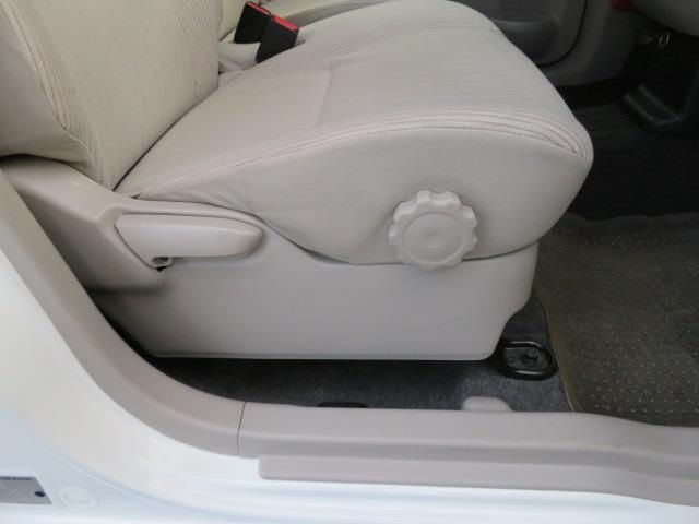 MITSUBISHI eK WAGON 2015