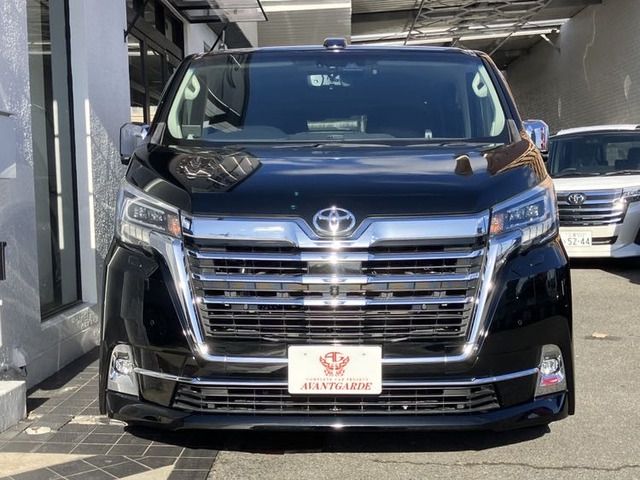 TOYOTA GRANACE 2020