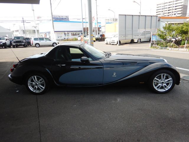 MITSUOKA Himiko 2012