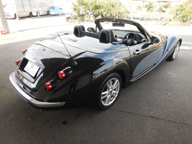 MITSUOKA Himiko 2012