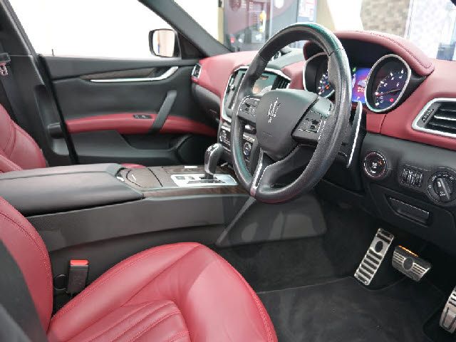 MASERATI MASERATI GHIBLI Sedan 2015