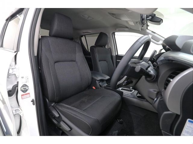 TOYOTA HILUX 4WD 2022