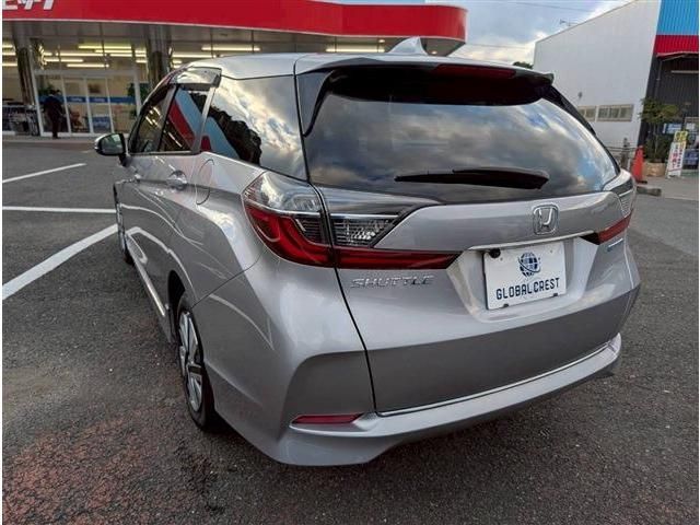 HONDA SHUTTLE HYBRID 2022