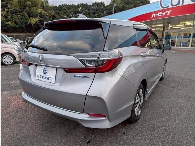 HONDA SHUTTLE HYBRID 2022