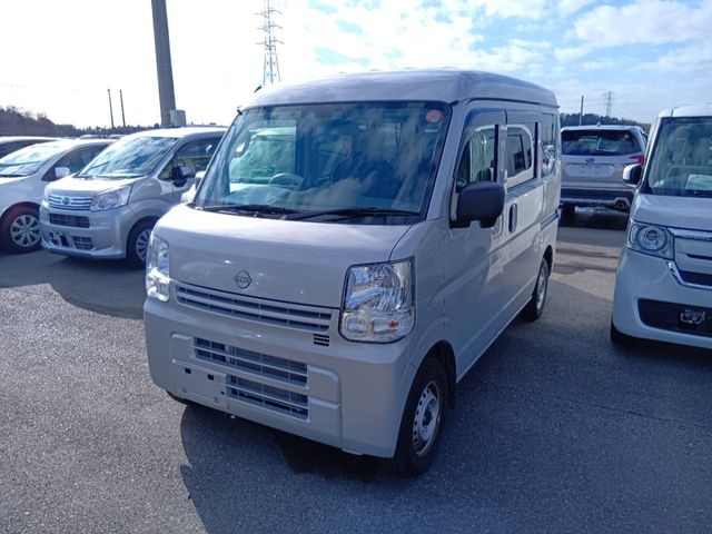 NISSAN CLIPPER van 2025