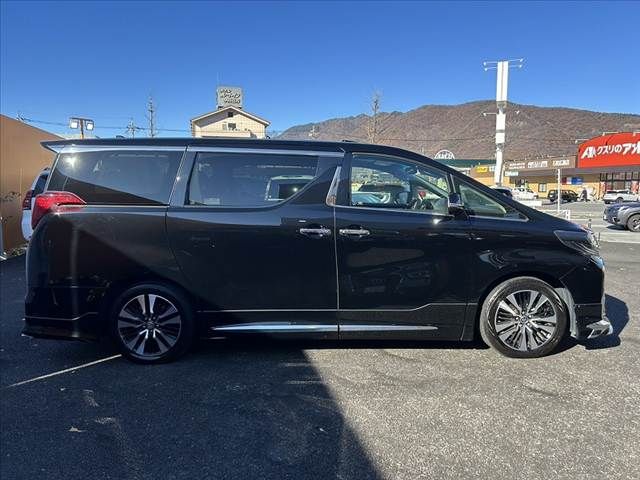 TOYOTA ALPHARD 2020