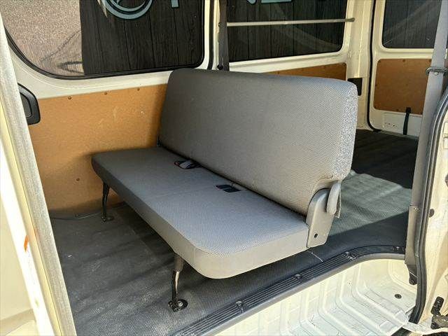 TOYOTA HIACE van 2WD 2021