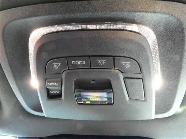 TOYOTA CROWN SPORT 2024