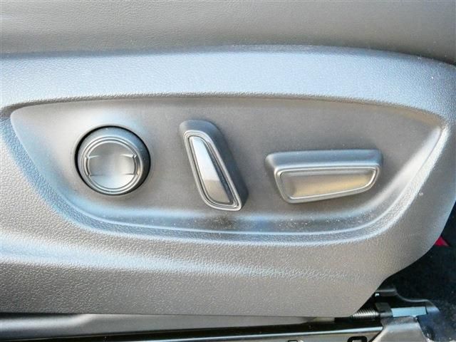 TOYOTA CROWN SPORT 2024