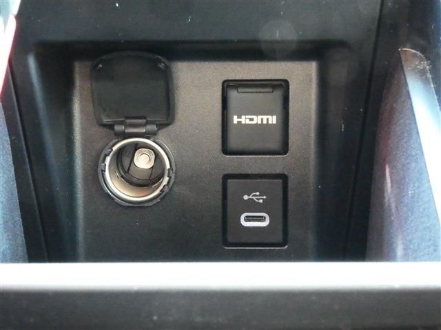 TOYOTA CROWN SPORT 2024