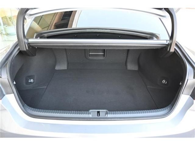 TOYOTA LEXUS ES300h 2022