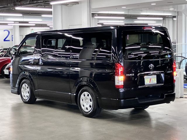 TOYOTA HIACE van 2WD 2020