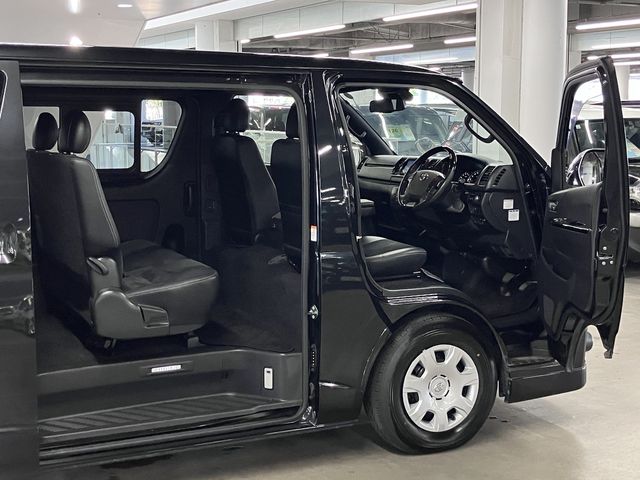 TOYOTA HIACE van 2WD 2020