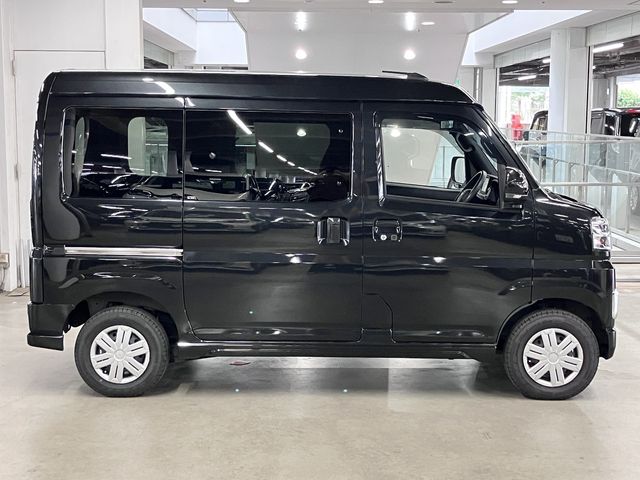 DAIHATSU ATRAI van 2023