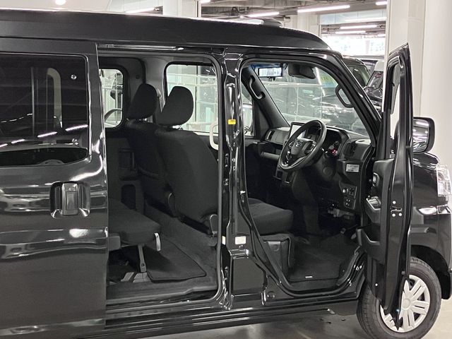 DAIHATSU ATRAI van 2023