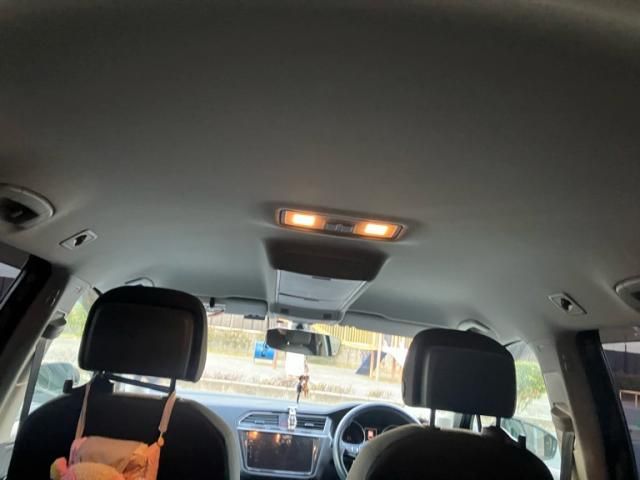 VOLKSWAGEN VOLKSWAGEN TIGUAN 2019