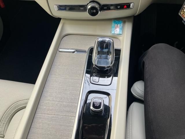 VOLVO VOLVO XC60 2021