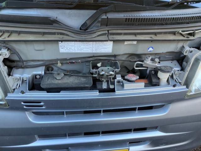 DAIHATSU HIJET CARGO 2012