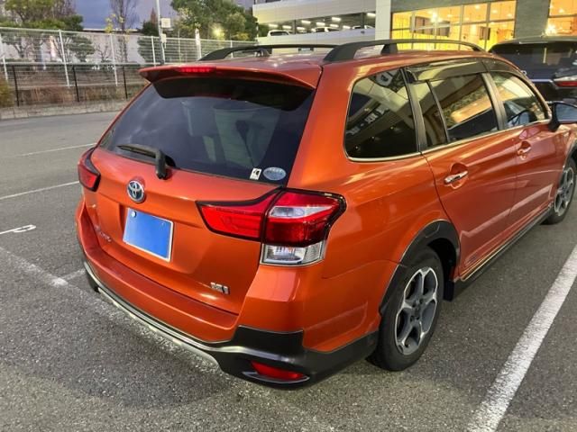 TOYOTA COROLLA FIELDER HYBRID 2016