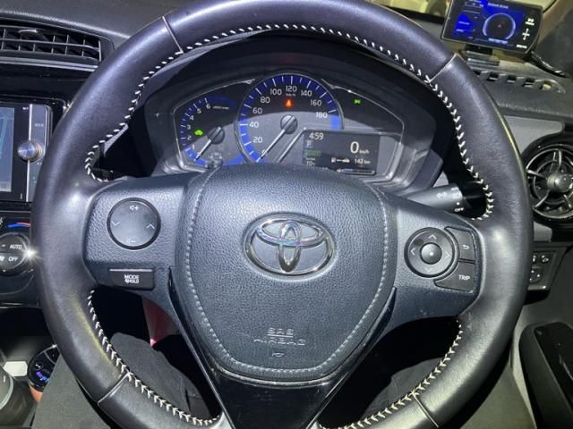 TOYOTA COROLLA FIELDER HYBRID 2016