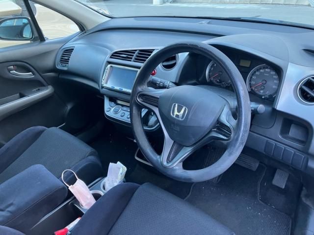 HONDA STREAM 2008