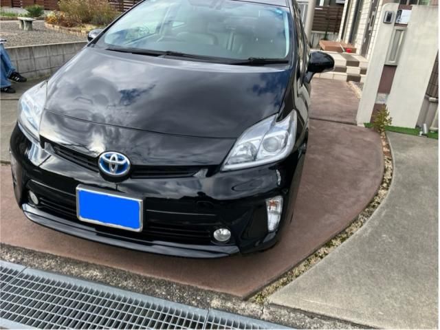 TOYOTA PRIUS 2012