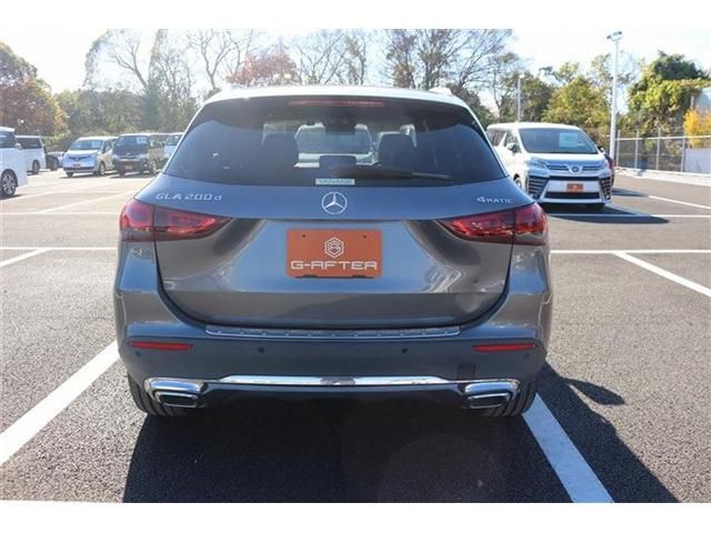 MERCEDES BENZ MERCEDES BENZ GLA class 2020